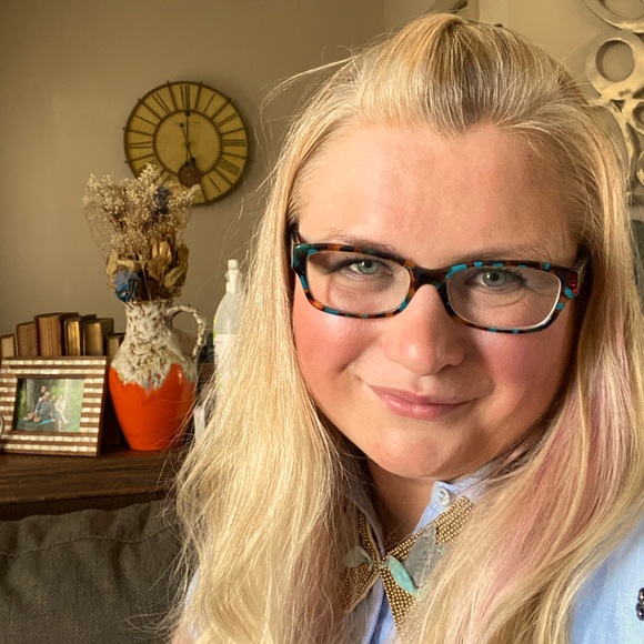 Meet your Posher, Agnieszka - Picture 3 of 7